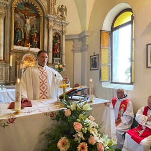 Proslavljen blagdan Uzvišenja svetog Križa na Loviću Prekriškom
